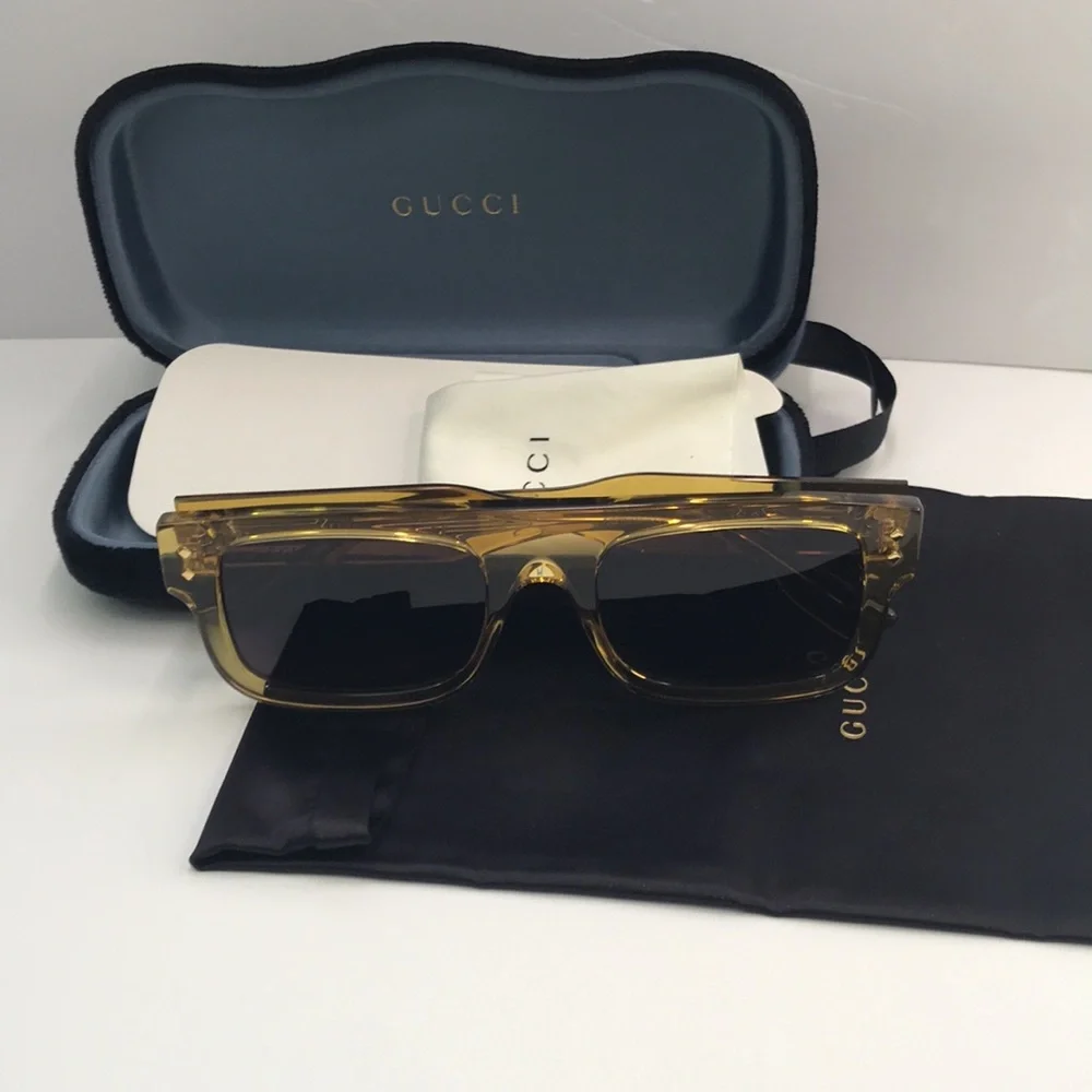 New Authentic- GUCCI EYEWEAR GG1085S SUNGLASSES Yellow & Grey